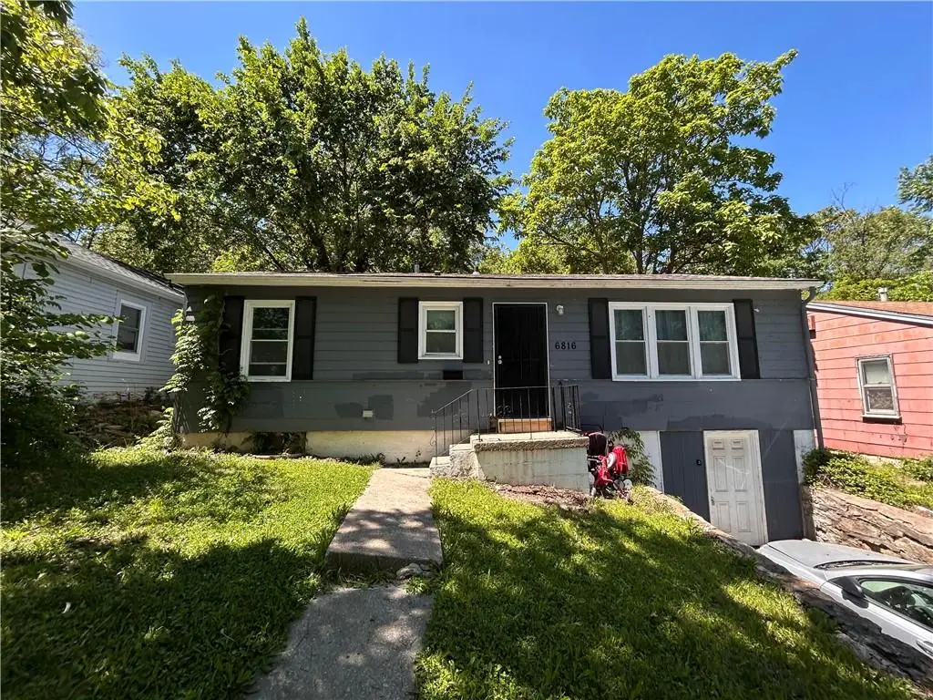 6816 Bales Avenue, Kansas City, MO 64132 - #1