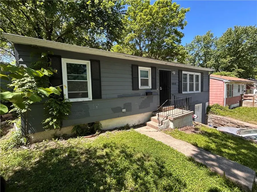 6816 Bales Avenue, Kansas City, MO 64132 - #3