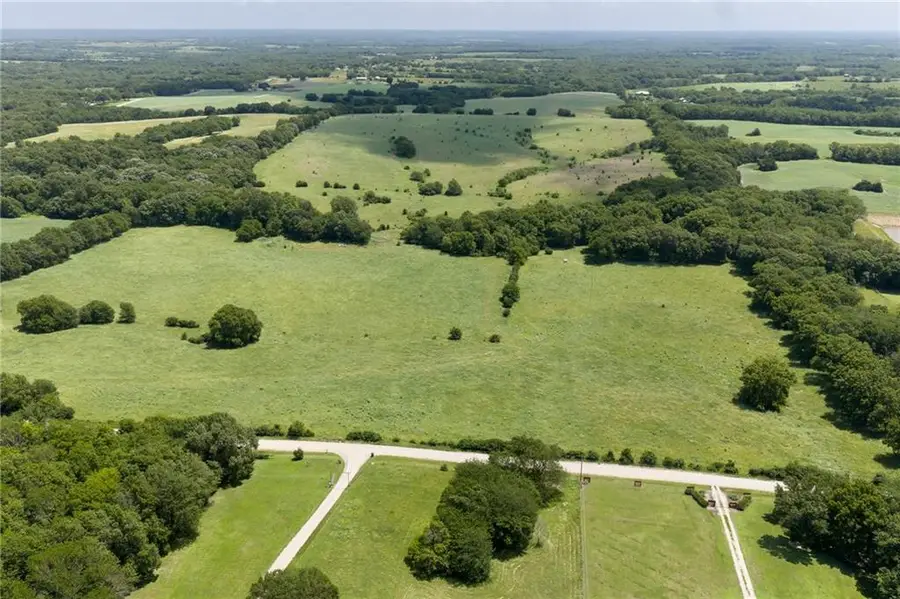 Wild Horse Road, McLouth, KS 66054 - #2