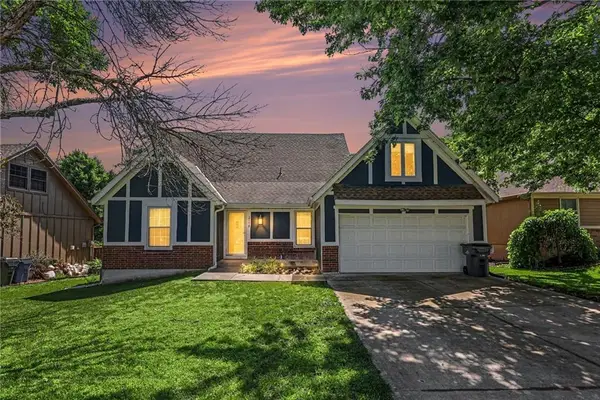 2118 S Central Street, Olathe, KS 66062