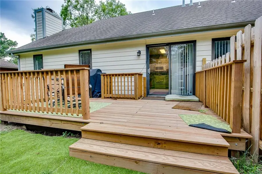 3410 Augusta Drive, Lawrence, KS 66047 - #3