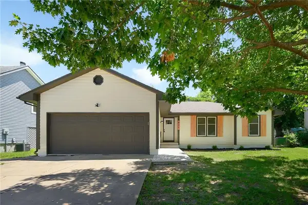 821 Heather Drive, Belton, MO 64012