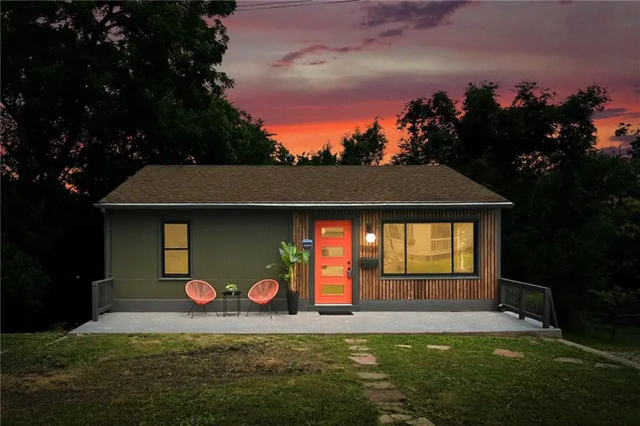 9808 E 22nd Street S, Independence, MO 64052 - #2