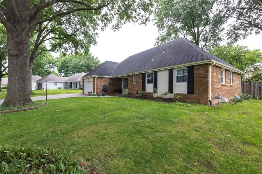 1400 SW Charleston Street, Lees Summit, MO 64081 - #2