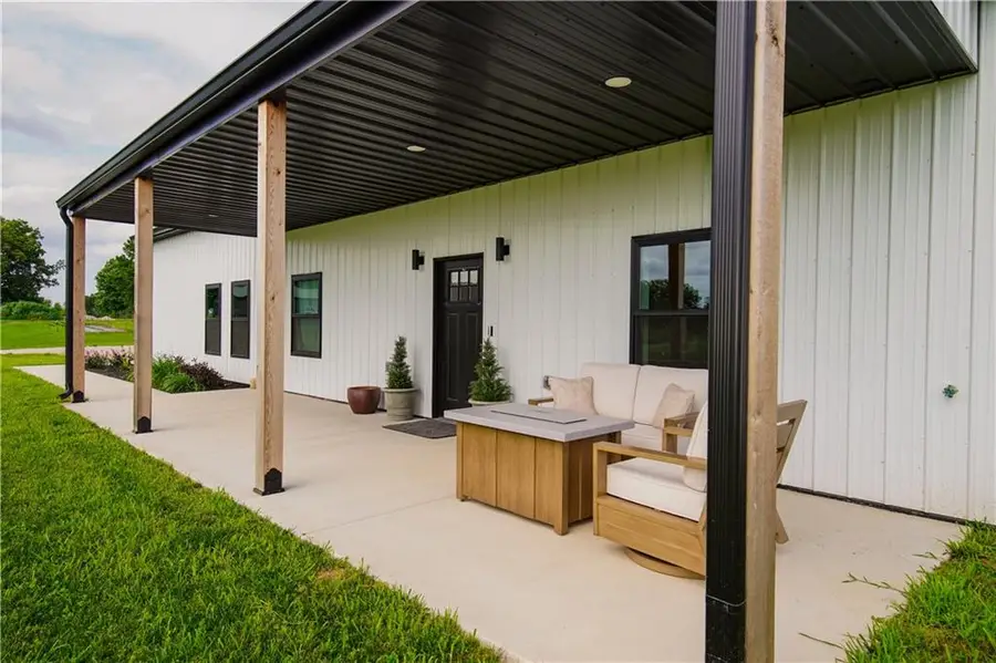 8009 S Enochs Mills Road, Grain Valley, MO 64029 - #3