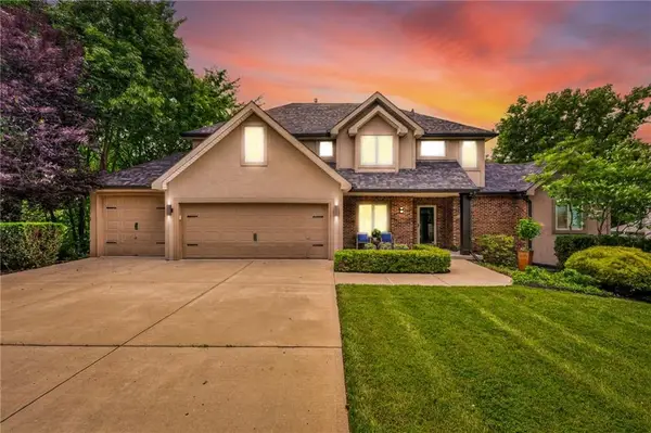 7608 NW Roberts Road, Weatherby Lake, MO 64152