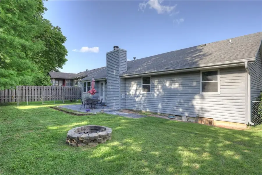 2610 S Taylor Street, Pittsburg, KS 66762 - #3