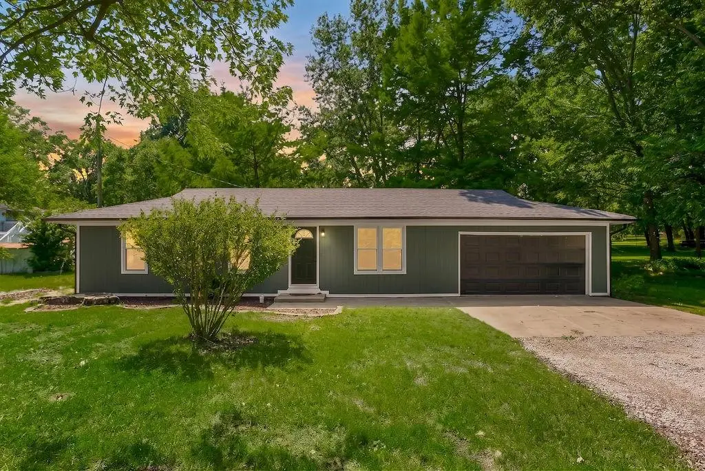 803 Madison Street, Pleasant Hill, MO 64080 - #1