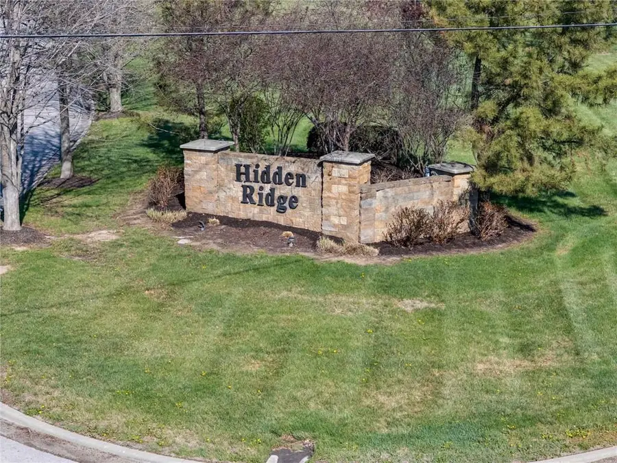 16657 Sandstone Circle, Basehor, KS 66007 - #3