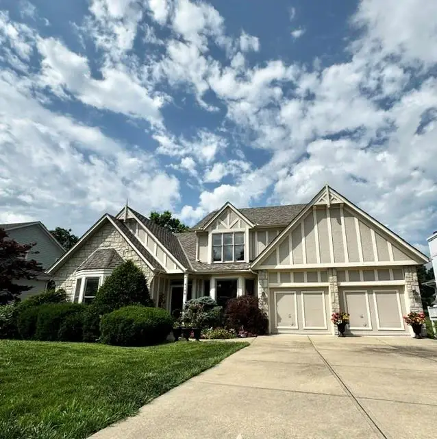 4108 NE Courtney Drive, Lees Summit, MO 64064 - #1