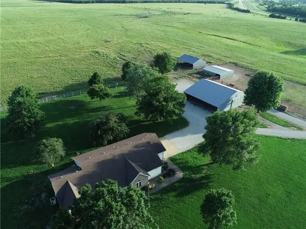 30919 W 363rd Street, Osawatomie, KS 66064