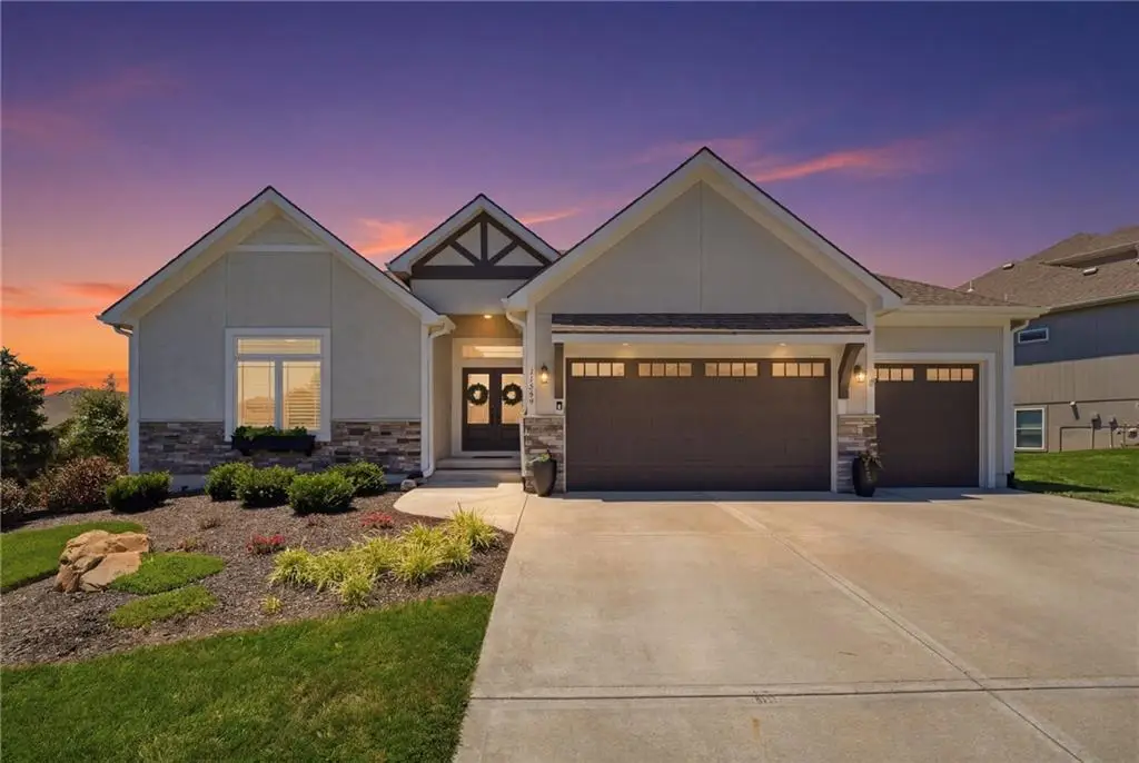 11584 S Roundtree Street, Olathe, KS 66061 - #1