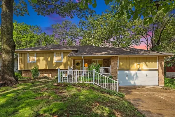 505 S Oscar Street, Olathe, KS 66061