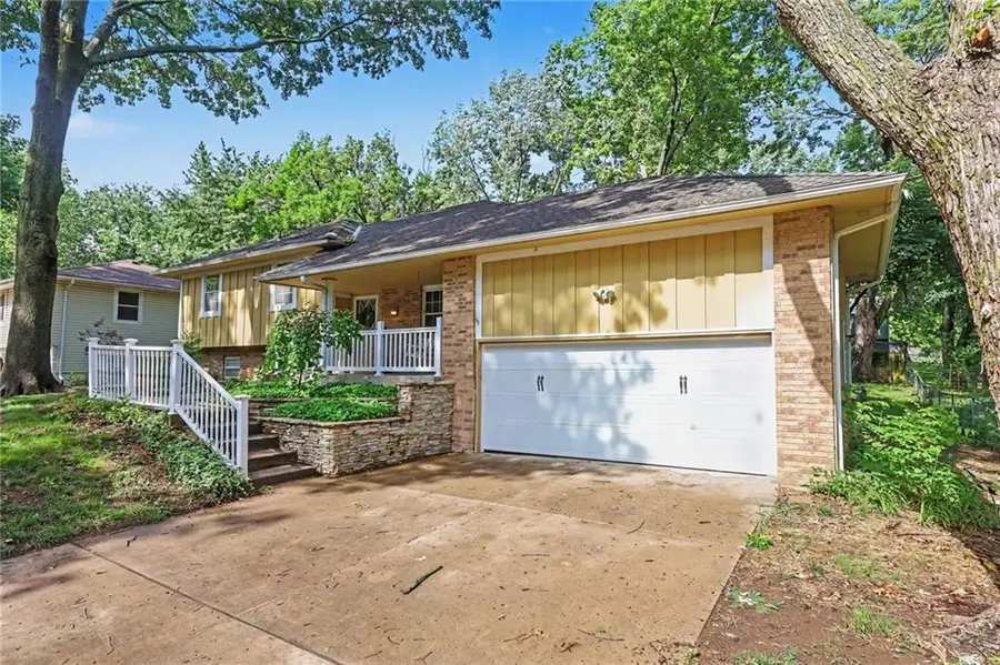 505 S Oscar Street, Olathe, KS 66061 - #3