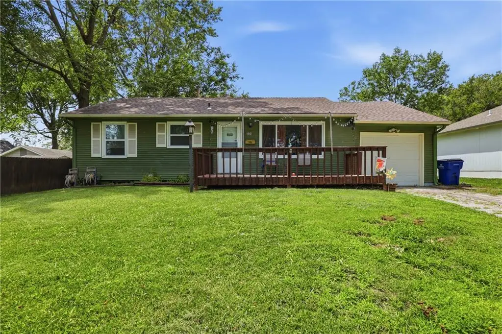 504 NE Lynn Street, Lees Summit, MO 64063 - #1