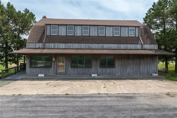 802 E Nodaway Street, Oregon, MO 64473