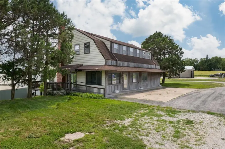 802 E Nodaway Street, Oregon, MO 64473 - #3