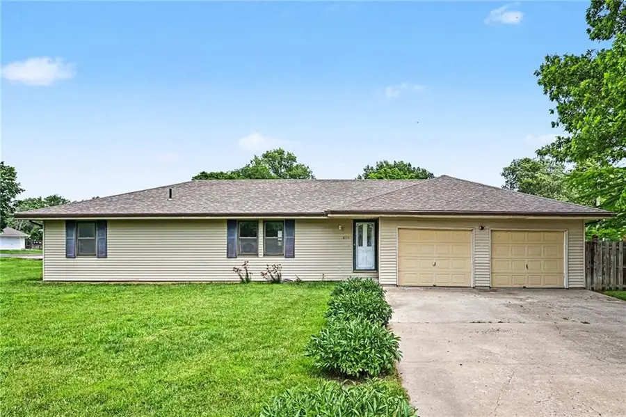 604 Short Street, Lathrop, MO 64465 - #2