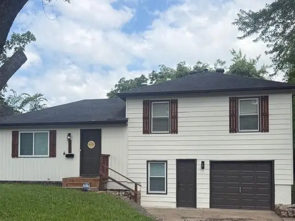 8611 Lane Avenue, Kansas City, MO 64138