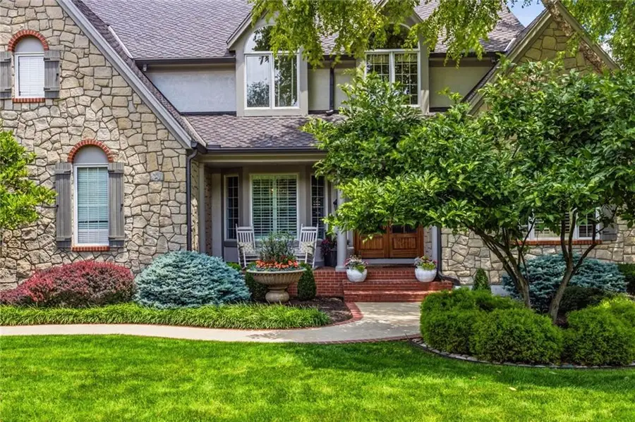 14107 Manor Road, Leawood, KS 66224 - #3