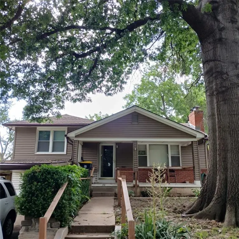 3322 N Garfield Avenue, Kansas City, MO 64116 - #1