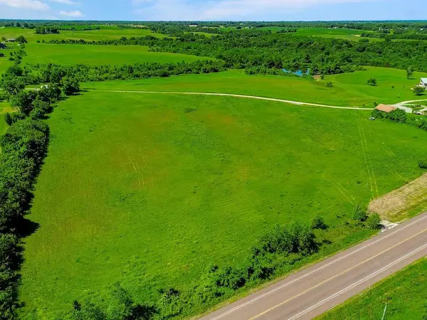 000 Mcintyre Road, Leavenworth, KS 66048