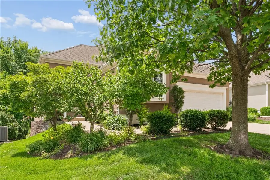13322 Pennsylvania Court, Kansas City, MO 64145 - #2