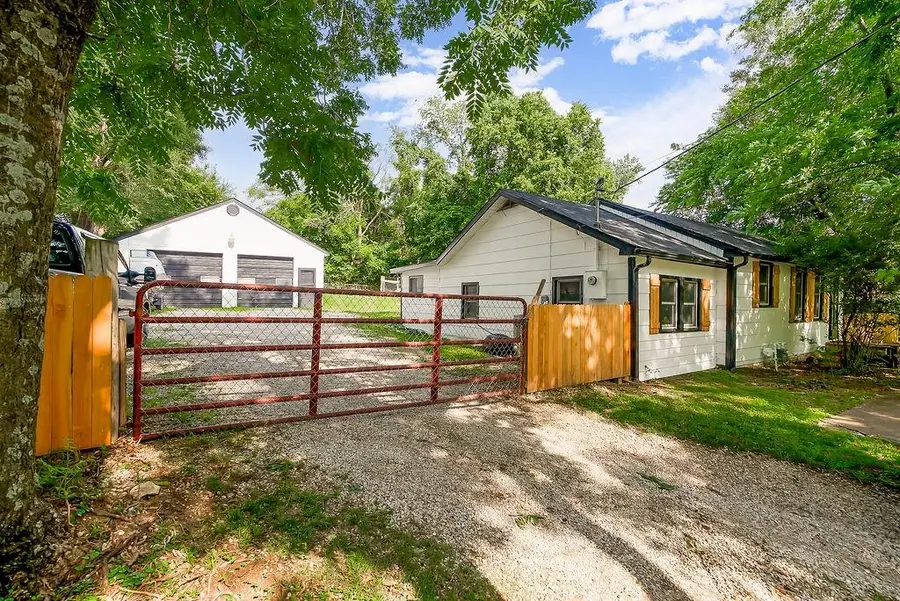 3711 N 67th Street, Kansas City, KS 66104 - #2