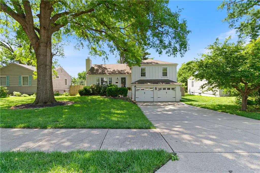 3813 W 79th Street, Prairie Village, KS 66208 - #1