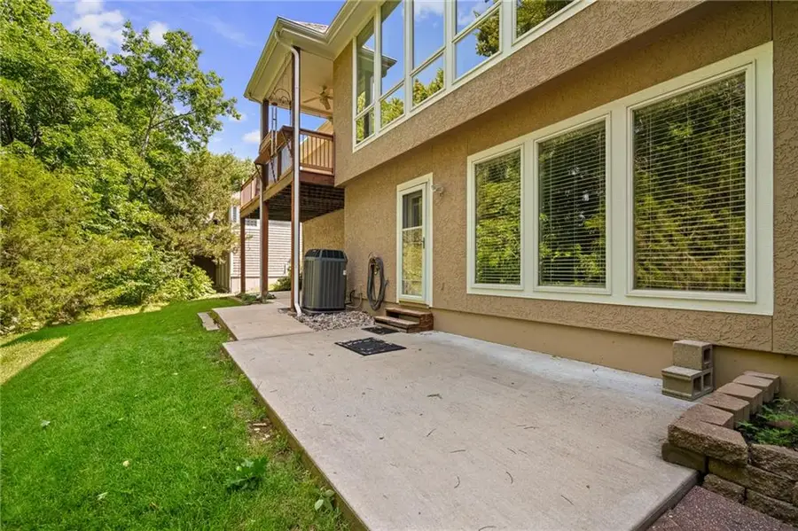 7562 Legler Street, Shawnee, KS 66217 - #2