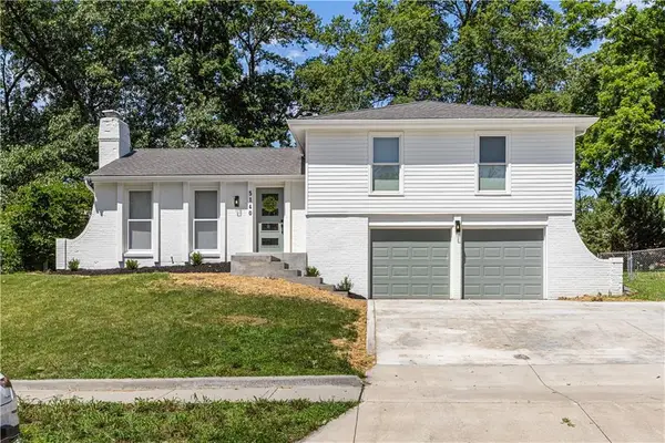 5140 Goodman Lane, Overland Park, KS 66202