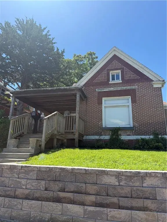 2424 Olive Street, Saint Joseph, MO 64507 - #1