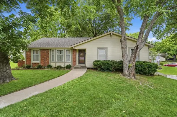 8100 Hauser Street, Lenexa, KS 66215