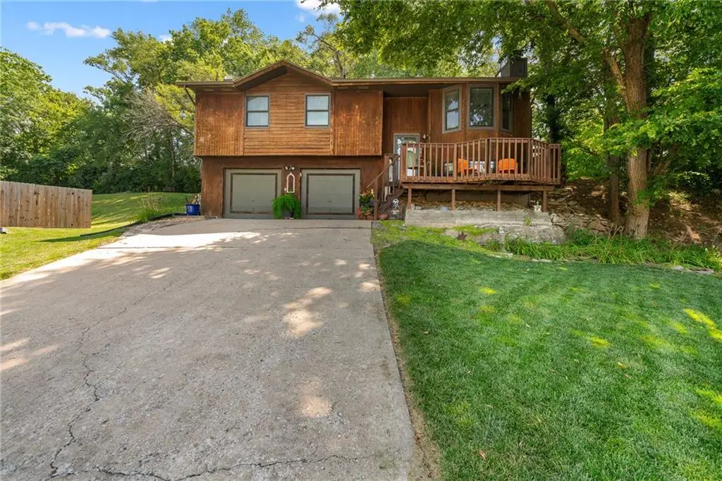 5724 Miami Avenue, Kansas City, KS 66106 - #1