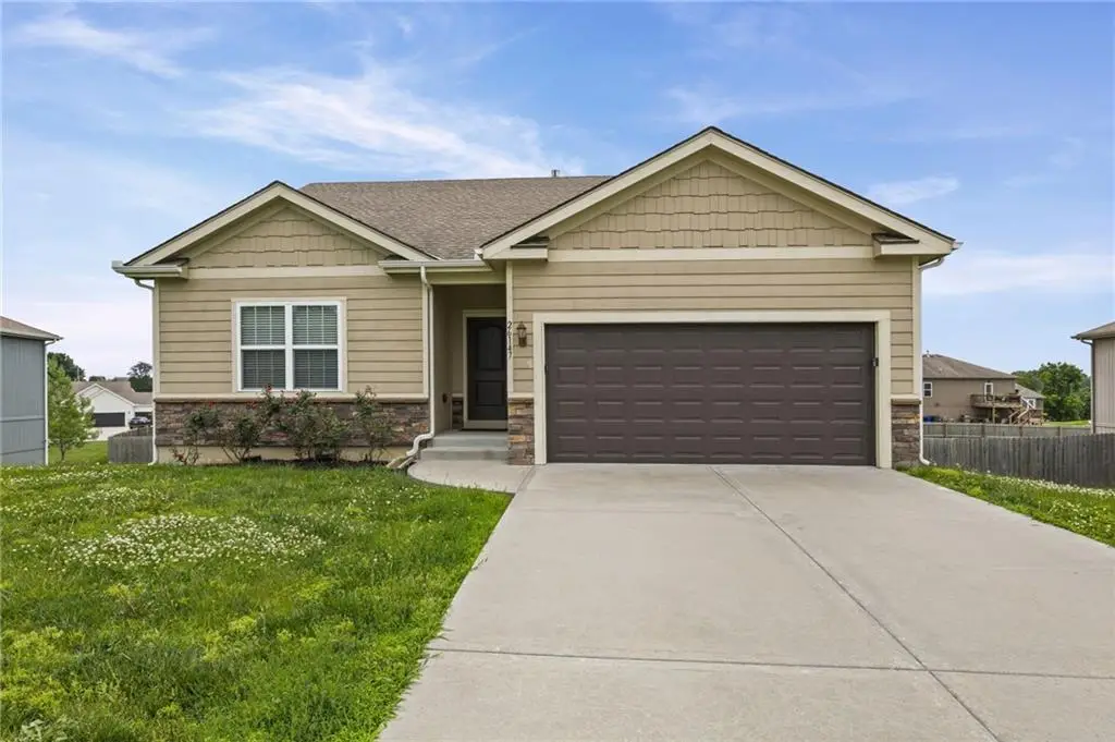 26147 W 141st Terrace, Olathe, KS 66061 - #1
