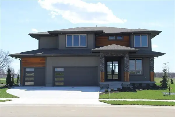 12247 S Solomon Drive, Olathe, KS 66061