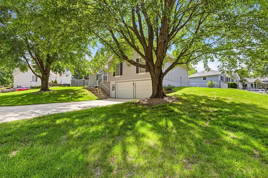 1802 Regency Drive, Kearney, MO 64060 - #2
