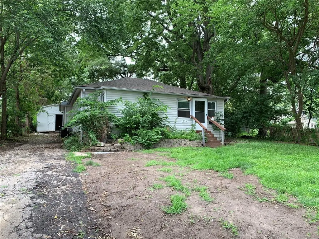 530 S Willow Avenue, Independence, MO 64053 - #1