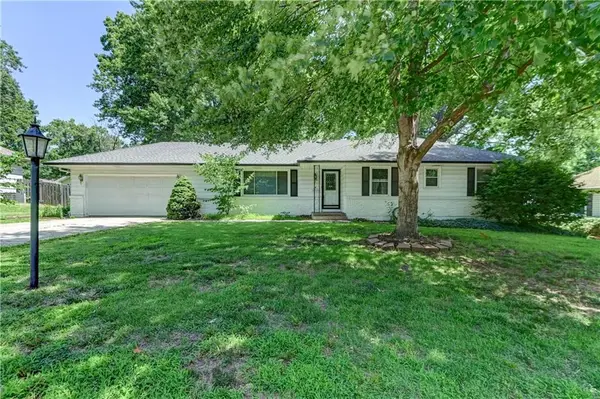 10500 E 79th Terrace, Raytown, MO 64138