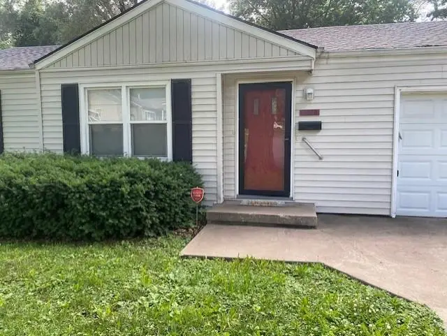 3020 S Norton Avenue, Independence, MO 64052 - #2