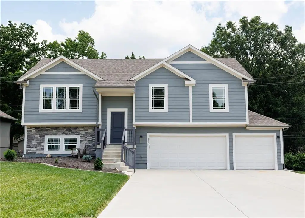 8815 W Longview Parkway, Kansas City, MO 64138 - #1