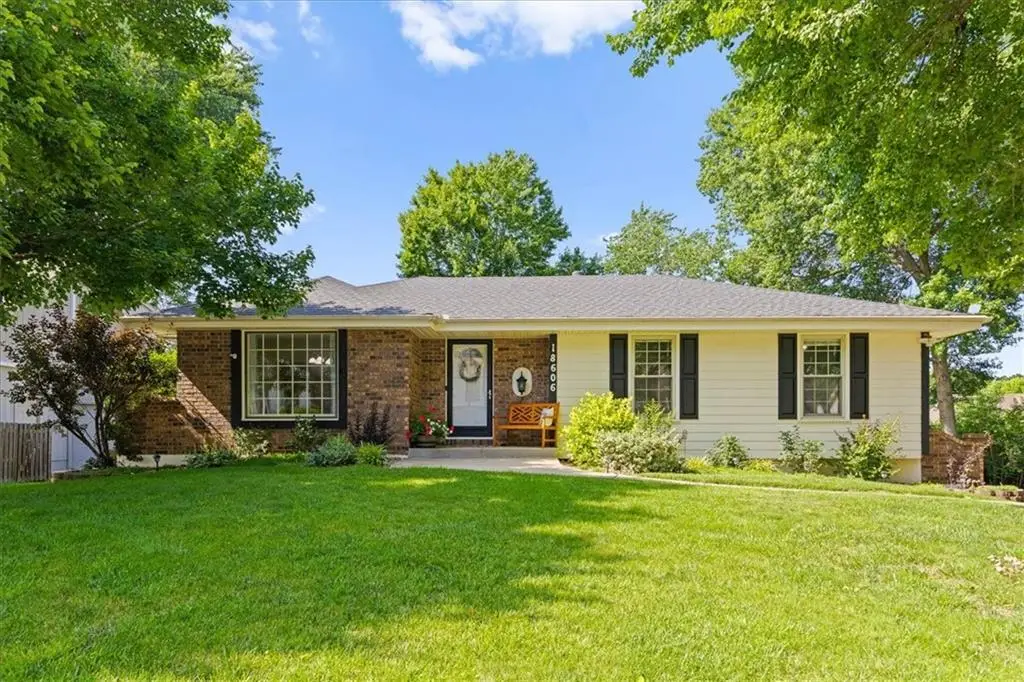 18606 E 28th Street S, Independence, MO 64057 - #1