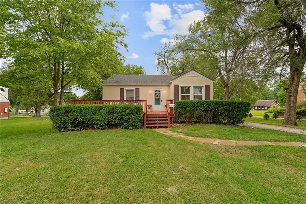 13201 E 39th Street S, Independence, MO 64055 - #1