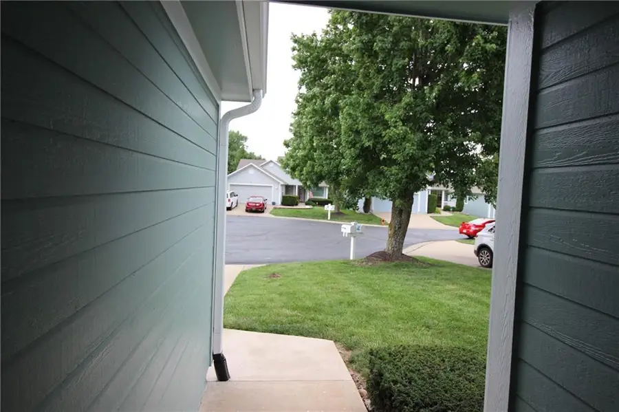 17009 E 46th Street Court S, Independence, MO 64055 - #3