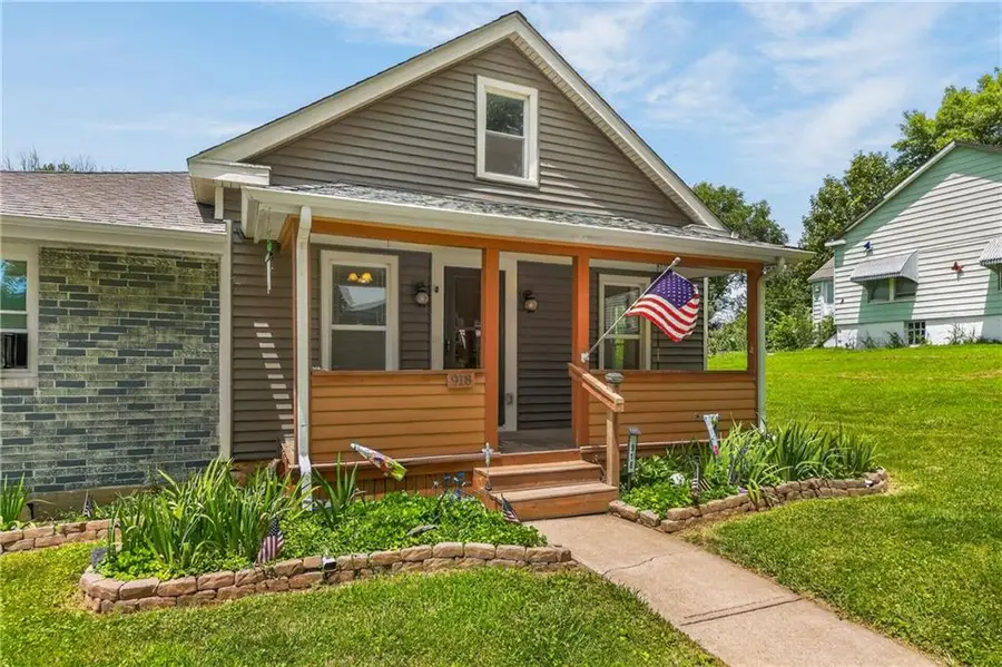 918 N Claremont Street, Sugar Creek, MO 64054 - #3