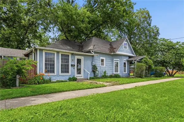 901 Pacific Avenue, Osawatomie, KS 66064