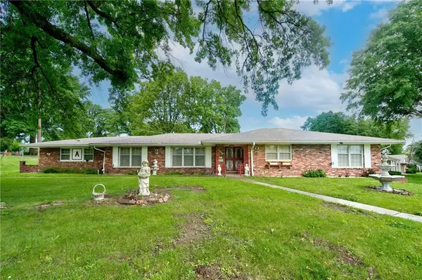 3630 S Forest Avenue, Independence, MO 64052