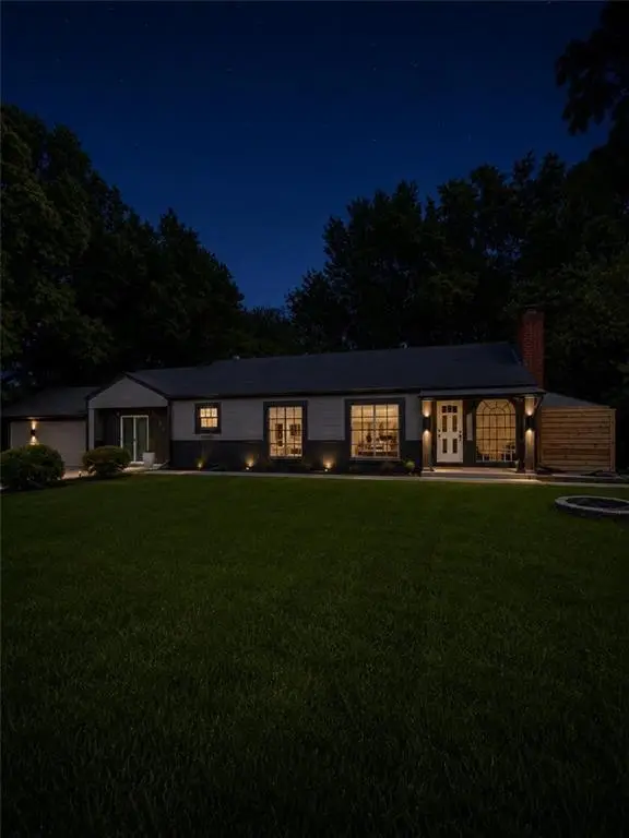 8209 Blue Ridge Boulevard, Kansas City, MO 64138 - #2
