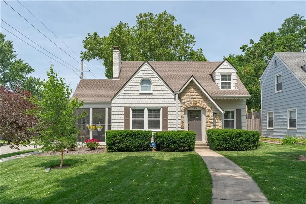 400 E 74th Terrace, Kansas City, MO 64131 - #1