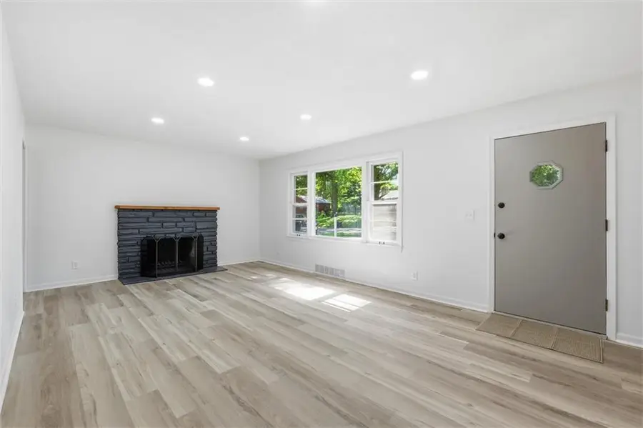 10420 Palmer Avenue, Kansas City, MO 64134 - #3